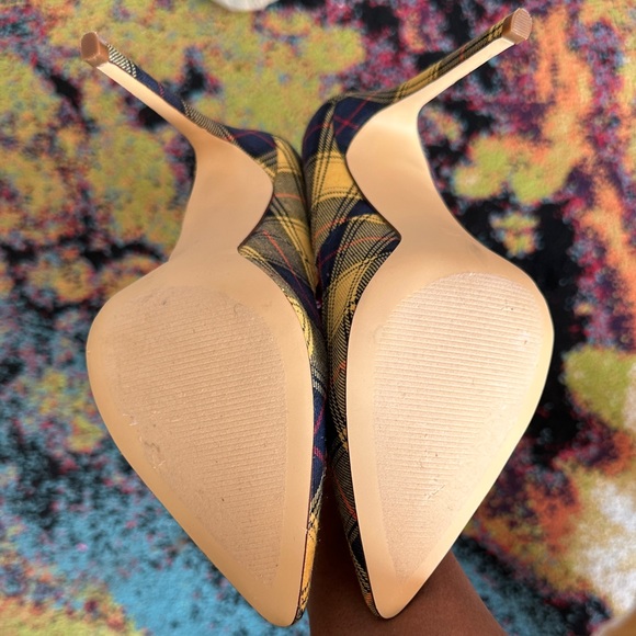 Liliana Yellow and Black Plaid Heels - Picture 3 of 4